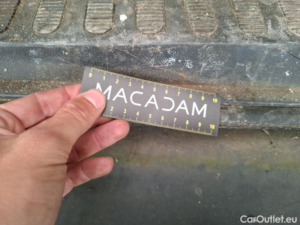 Renault  Master  III Fourgon L1H2 3 5 (HD) Grand Confort dCi 145CV BVM6 E6 #31