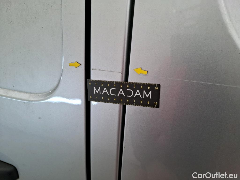 Renault  Master  III Fourgon L1H2 3 5 (HD) Grand Confort dCi 145CV BVM6 E6 #63