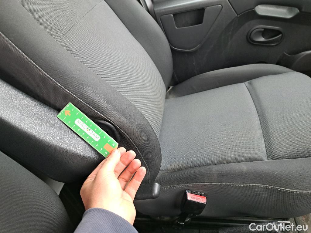  Renault  Master  III Fourgon L3H2 3 5 Grand Confort dCi 145CV BVM6 E6 #33