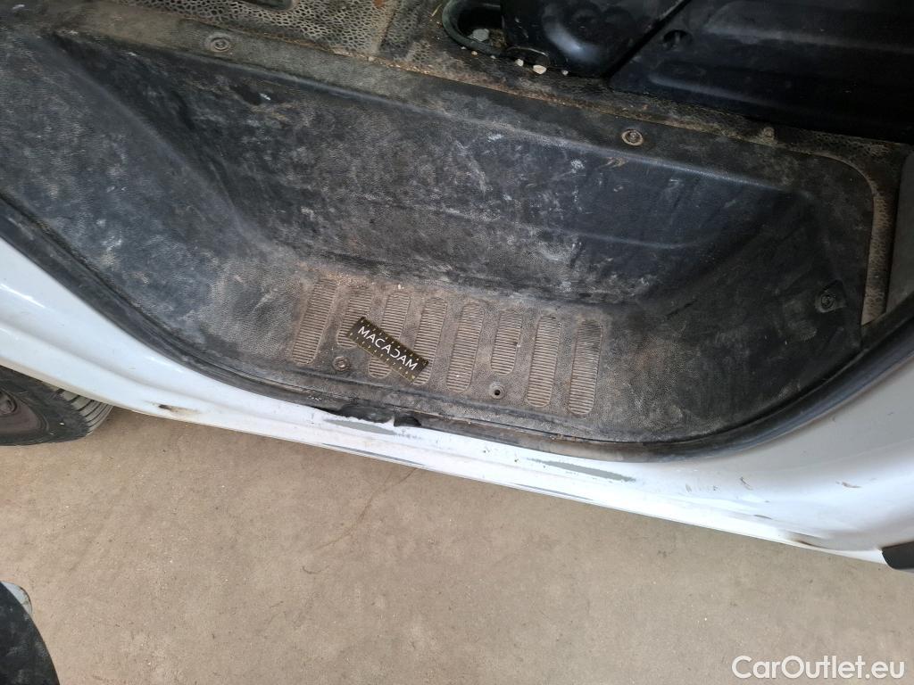  Renault  Master RENAULT  DC VU 4p Châssis double cabine DC GCf Trac F3500 L3 dCi 130 E6 #22