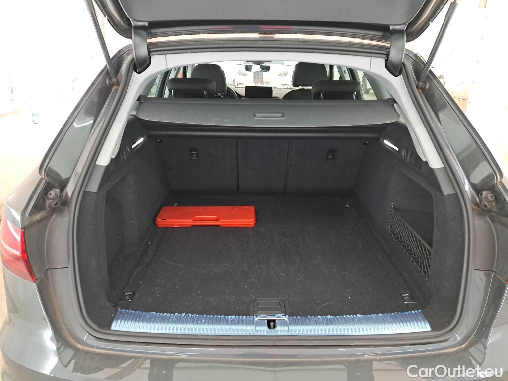 Audi  A4  Avant 35 TFSI Business Line 2.0 TFSI 150CV BVA7 E6d #10