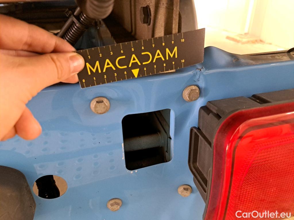 Volkswagen  Crafter Volkswagen  35 2.0TDI 75kW L4 FWD 2d #64