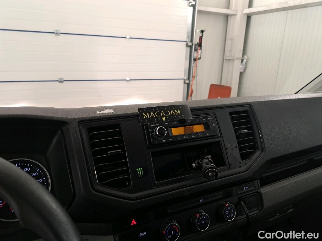 Volkswagen  Crafter Volkswagen  35 2.0TDI 75kW L4 FWD 2d #42