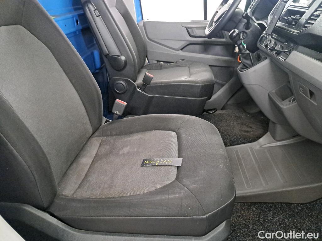 Volkswagen  Crafter Volkswagen  35 2.0TDI 75kW L4 FWD 2d #51
