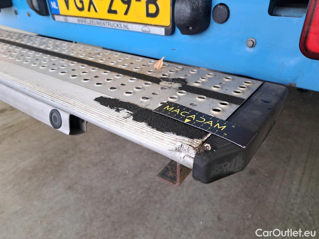 Volkswagen  Crafter Volkswagen  35 2.0TDI 75kW L4 FWD 2d #68