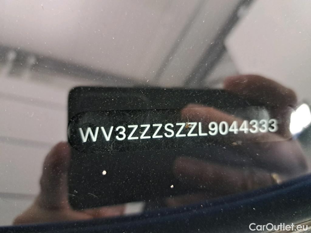 Volkswagen  Crafter Volkswagen  35 2.0TDI 75kW L4 FWD 2d #6