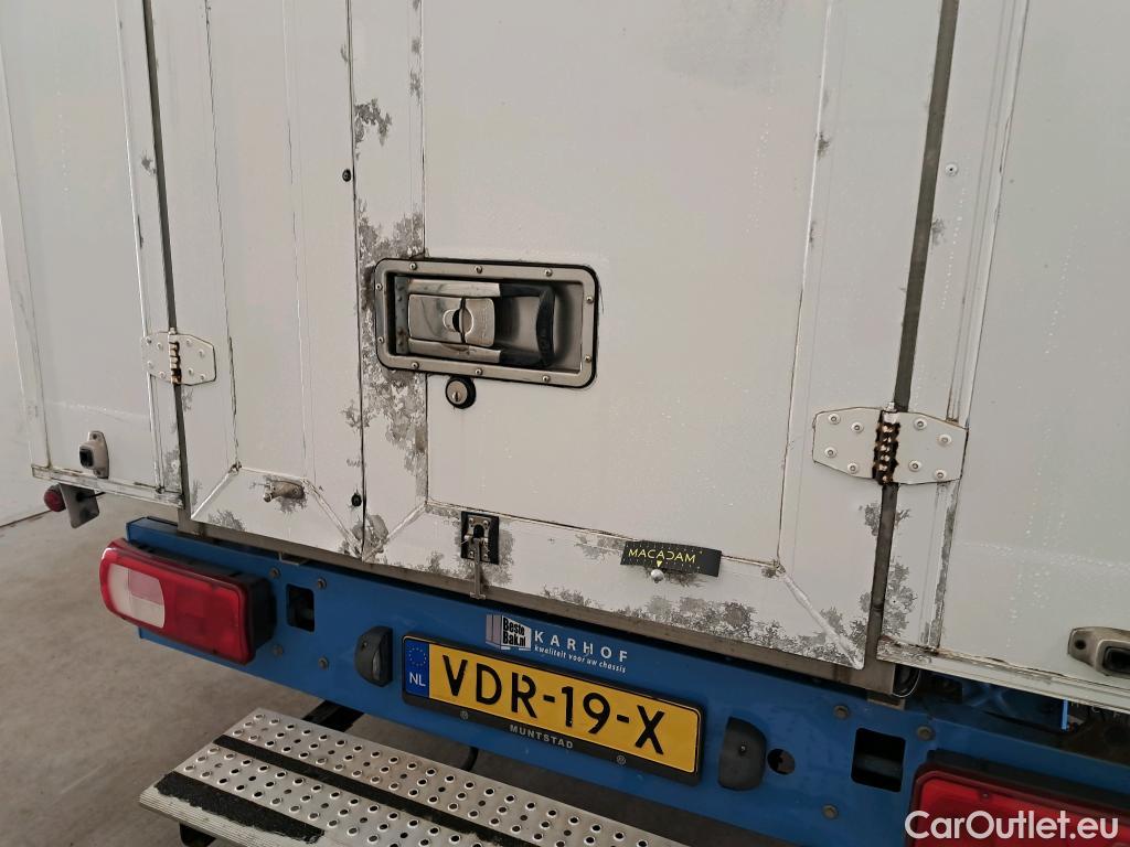 Volkswagen  Crafter Volkswagen  35 2.0TDI 75kW L4 FWD 2d #74