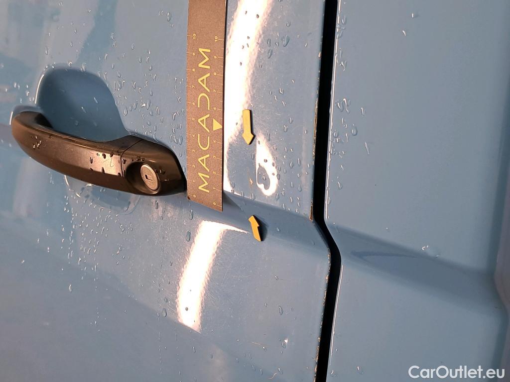 Volkswagen  Crafter Volkswagen  35 2.0TDI 75kW L4 FWD 2d #32