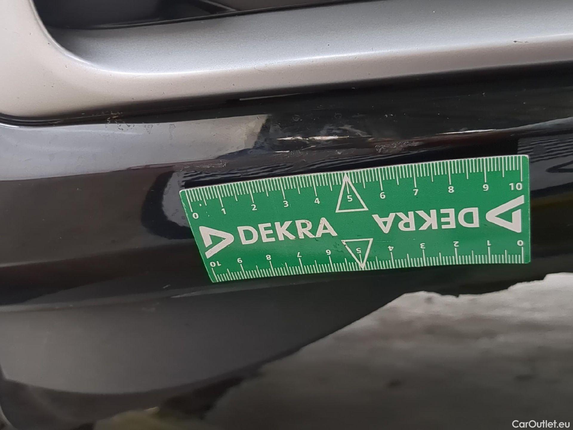 Audi  Q2  S Line Plus 35 TFSI 150 BVA7 #3