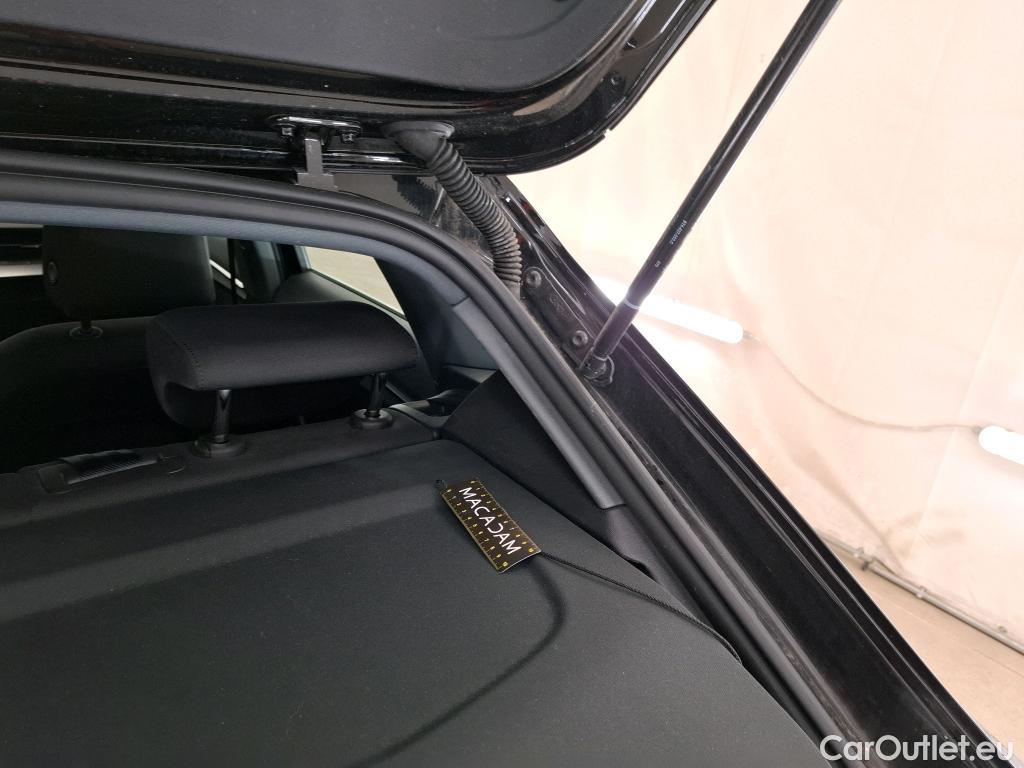  Audi  A3 AUDI  Sportback / 2020 / 5P / Berline 40 TFSI e 204 S Tronic Business Line #34