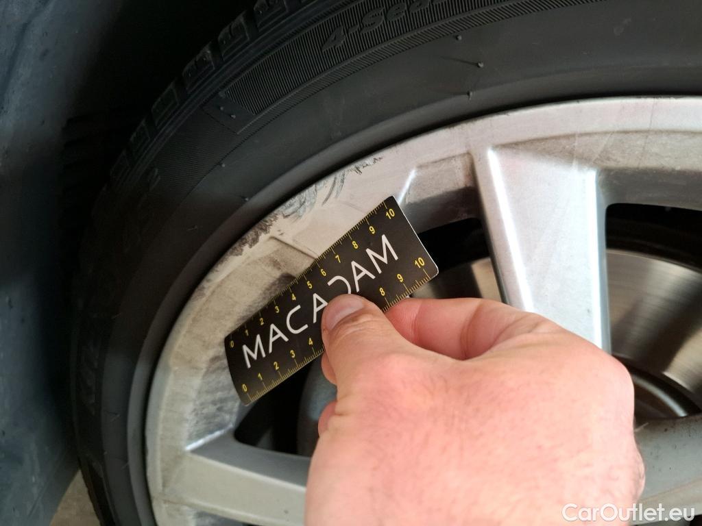  Audi  A3 AUDI  Sportback / 2020 / 5P / Berline 40 TFSI e 204 S Tronic Business Line #27