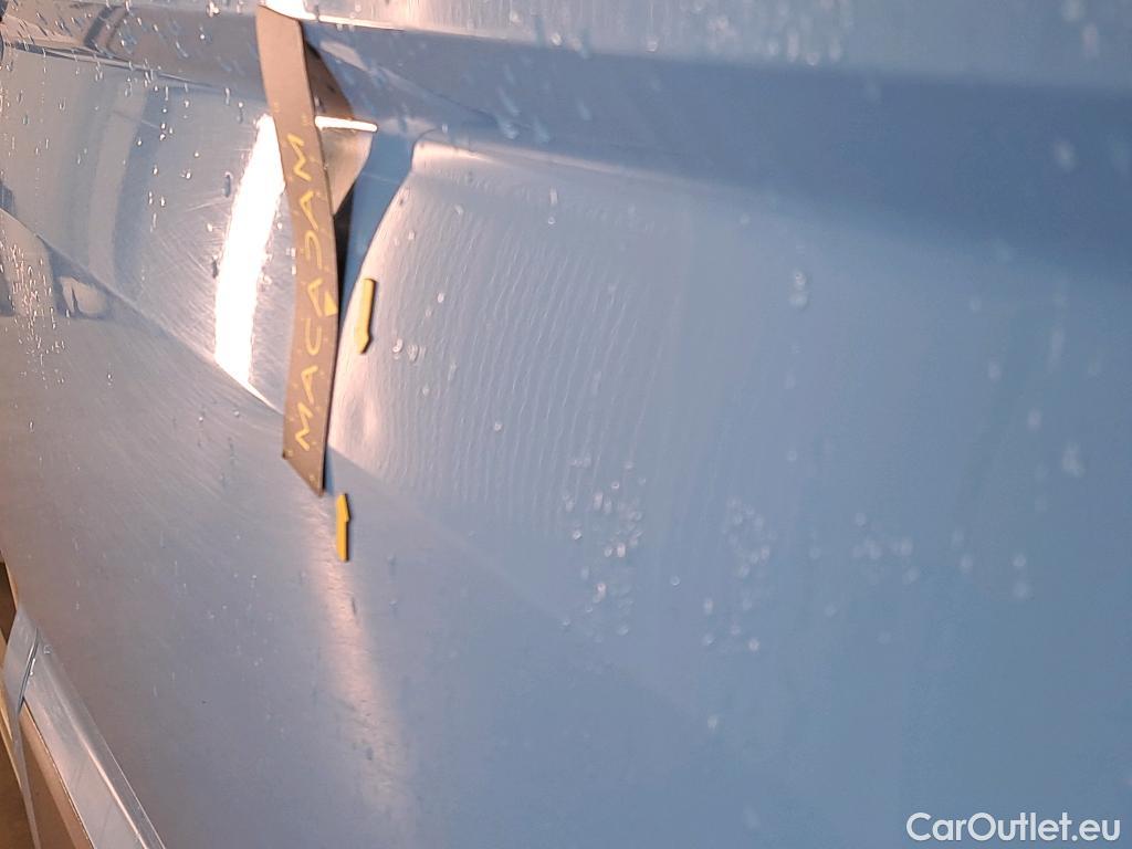 Volkswagen  Crafter Volkswagen  35 2.0TDI 75kW L4 FWD 2d #67