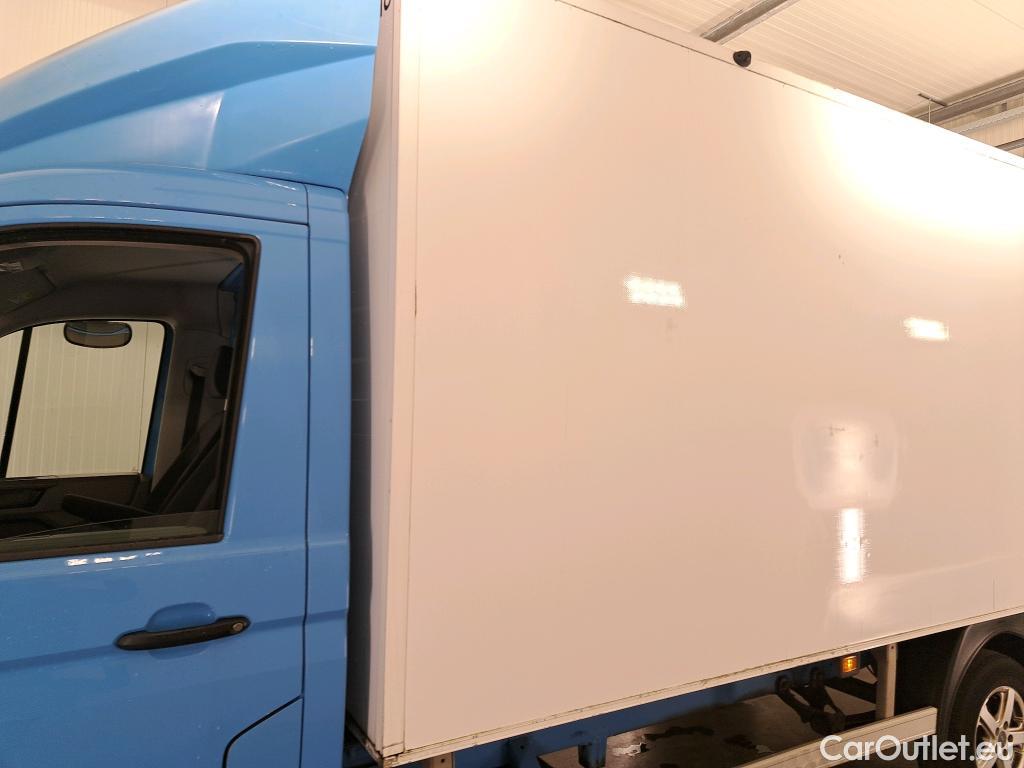 Volkswagen  Crafter Volkswagen  35 2.0TDI 75kW L4 FWD 2d #16