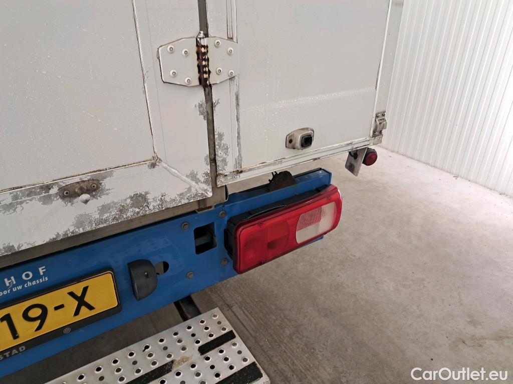 Volkswagen  Crafter Volkswagen  35 2.0TDI 75kW L4 FWD 2d #72