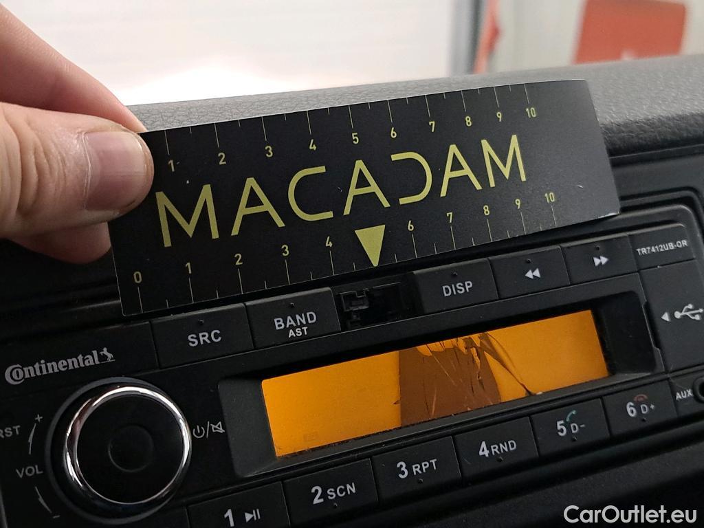 Volkswagen  Crafter Volkswagen  35 2.0TDI 75kW L4 FWD 2d #40