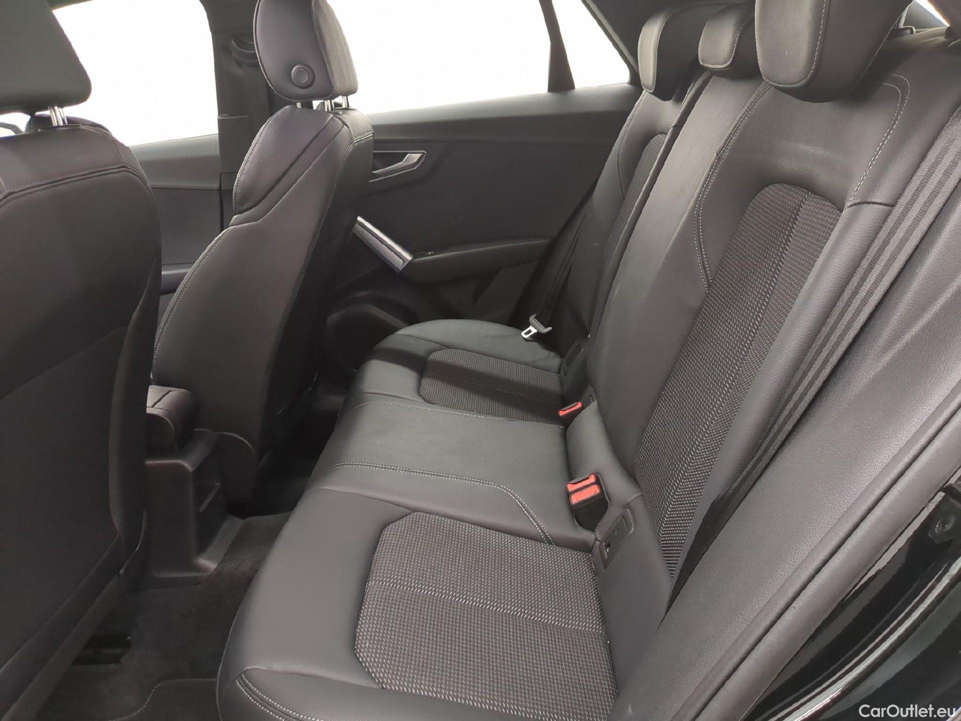 Audi  Q2  S Line Plus 35 TFSI 150 BVA7 #12