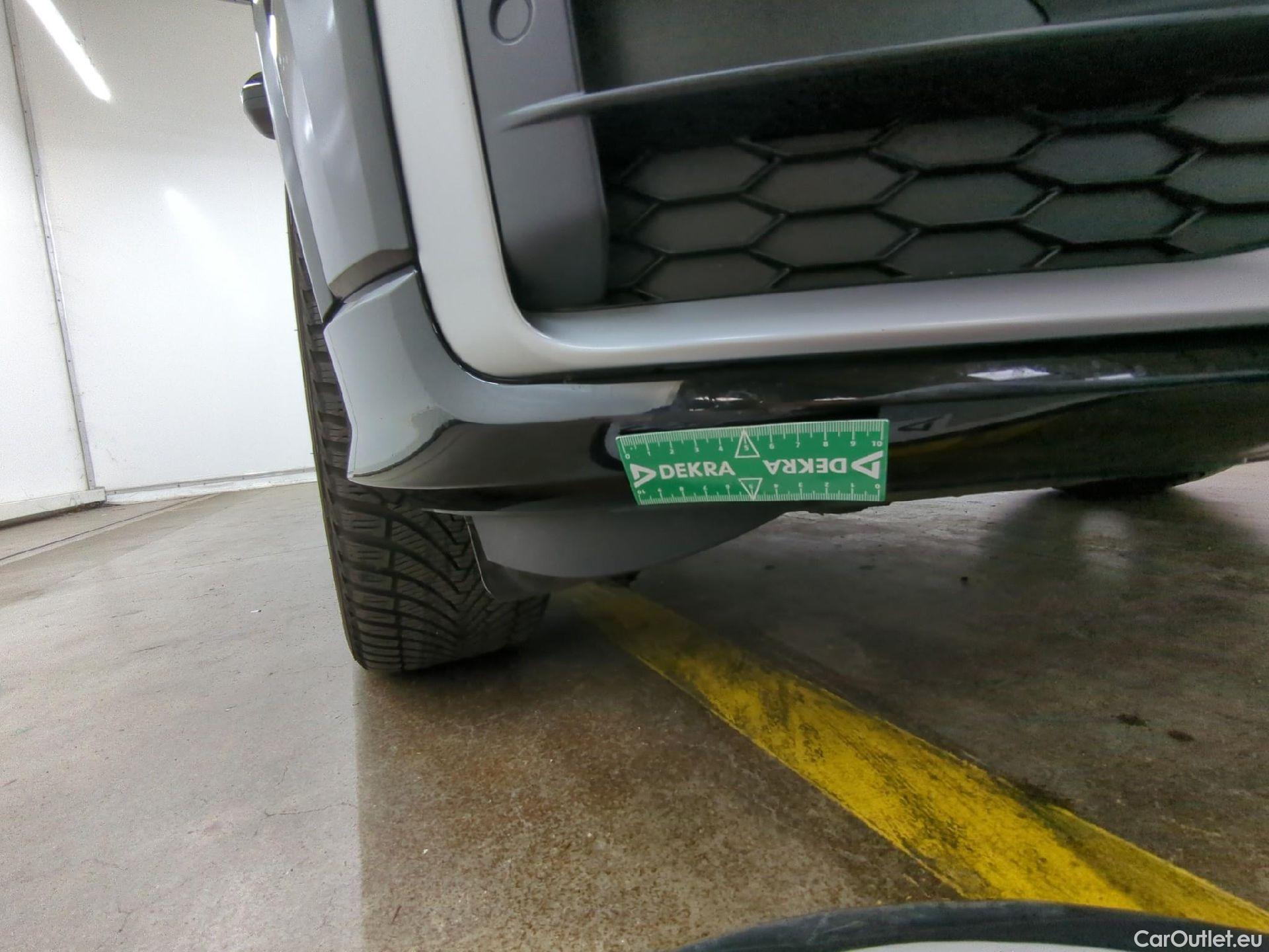 Audi  Q2  S Line Plus 35 TFSI 150 BVA7 #4