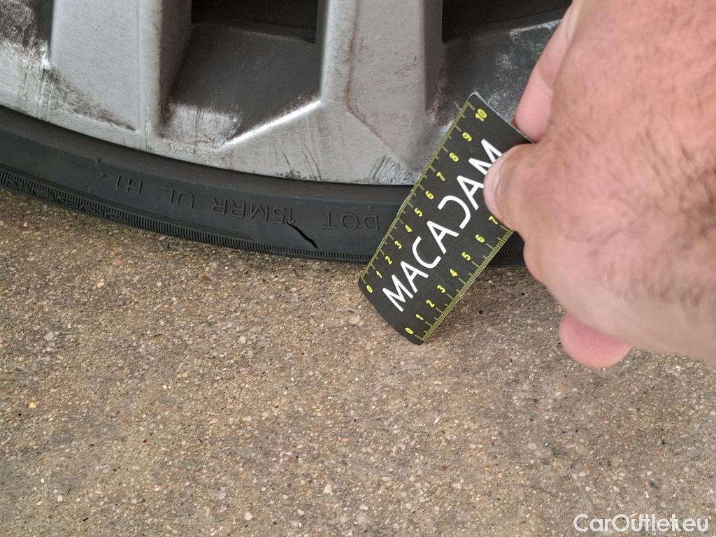  Audi  A3 AUDI  Sportback / 2020 / 5P / Berline 40 TFSI e 204 S Tronic Business Line #14