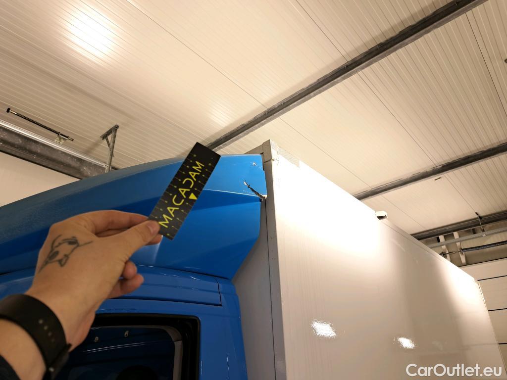 Volkswagen  Crafter Volkswagen  35 2.0TDI 75kW L4 FWD 2d #53