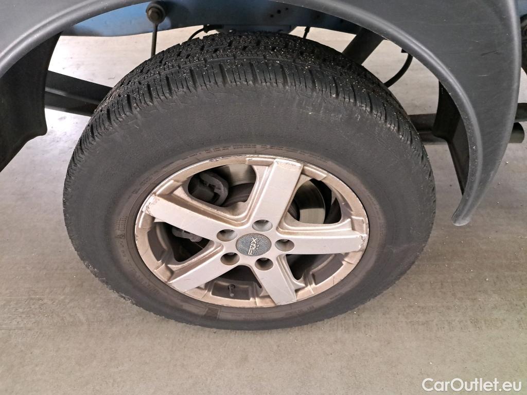 Volkswagen  Crafter Volkswagen  35 2.0TDI 75kW L4 FWD 2d #15