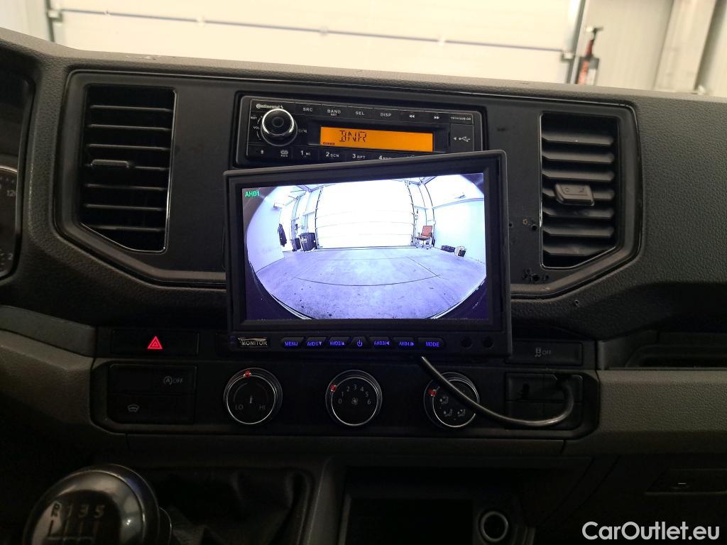 Volkswagen  Crafter Volkswagen  35 2.0TDI 75kW L4 FWD 2d #9