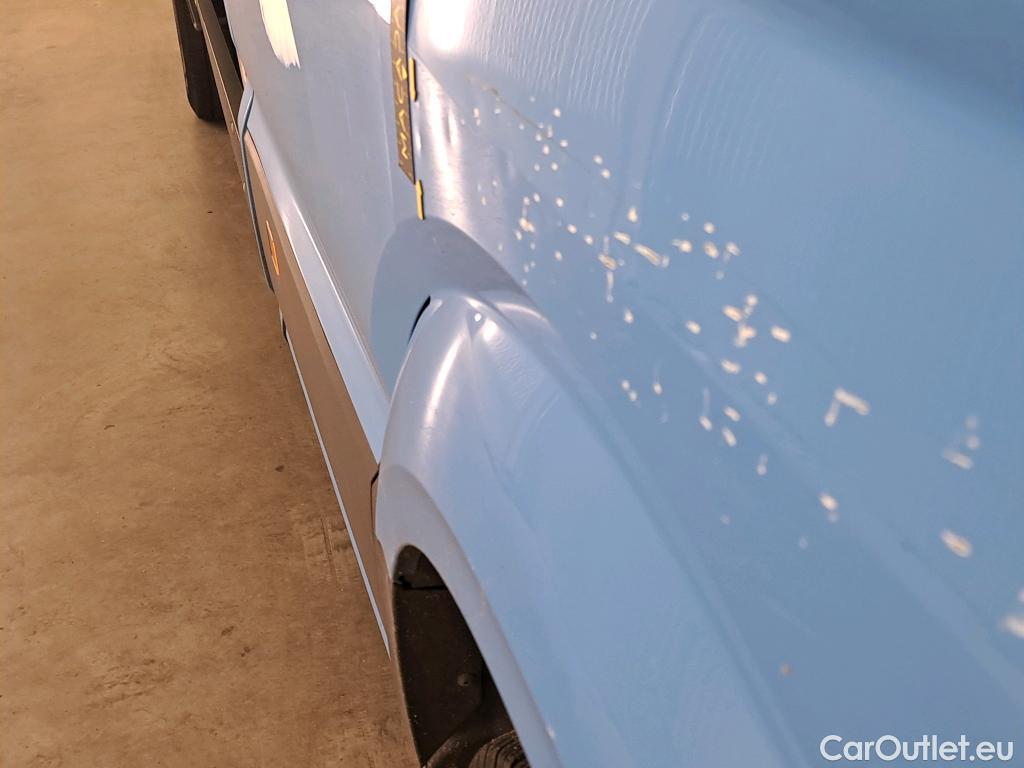 Volkswagen  Crafter Volkswagen  35 2.0TDI 75kW L4 FWD 2d #39