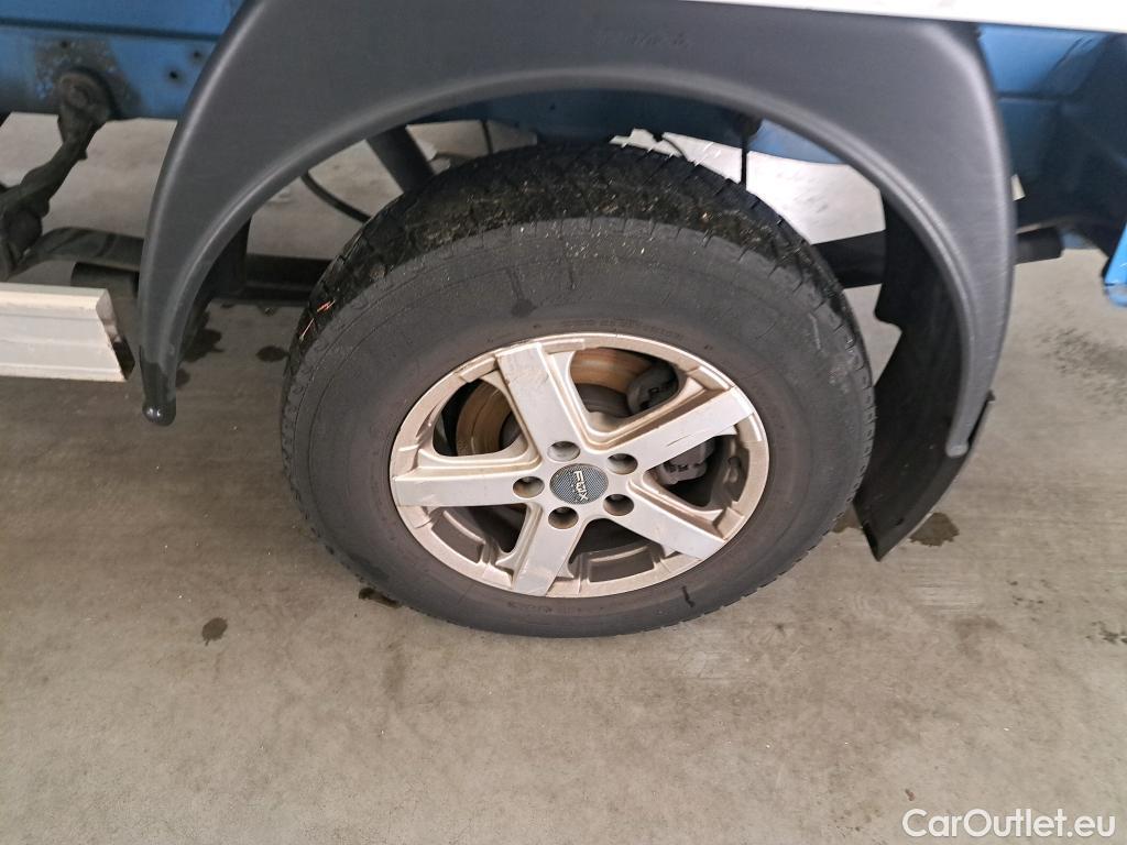 Volkswagen  Crafter Volkswagen  35 2.0TDI 75kW L4 FWD 2d #31