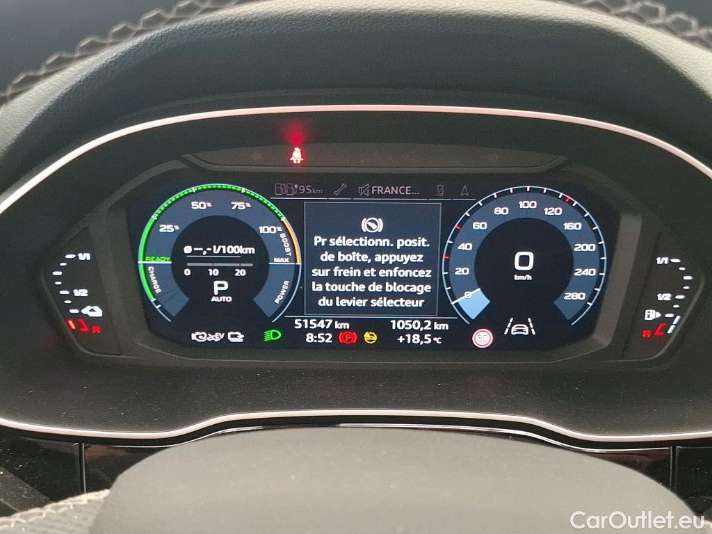 Audi  Q3  Sportback 45 e TFSI S line 1.4 TFSI 245CV BVA6 E6d #6