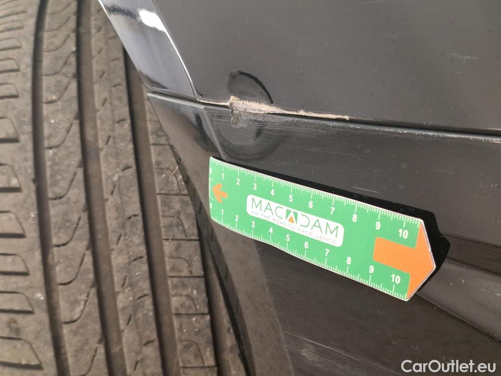 Audi  A4  Berline 30 TDI Business line 2.0 TDI 135CV BVA7 E6d #8