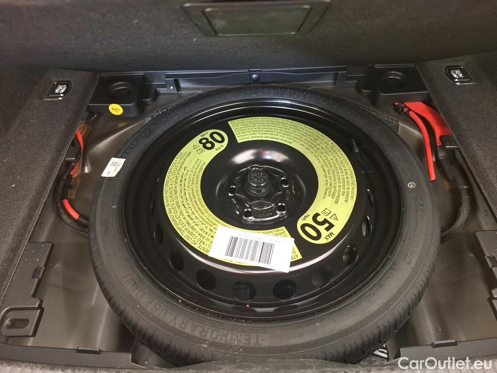 Audi  A4  Berline 30 TDI Business line 2.0 TDI 135CV BVA7 E6d #11