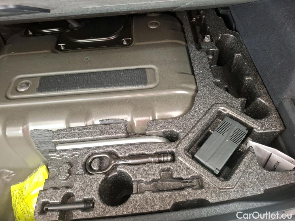 Audi  Q3  Sportback 45 e TFSI S line 1.4 TFSI 245CV BVA6 E6d #22