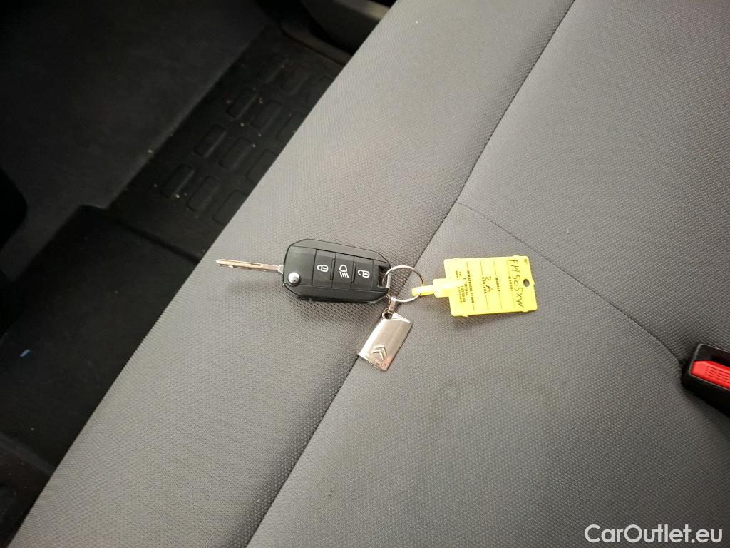 Citroen  Jumpy  Combi XL Confort 1.5 BlueHDi 120CV BVM6 E6dT #12