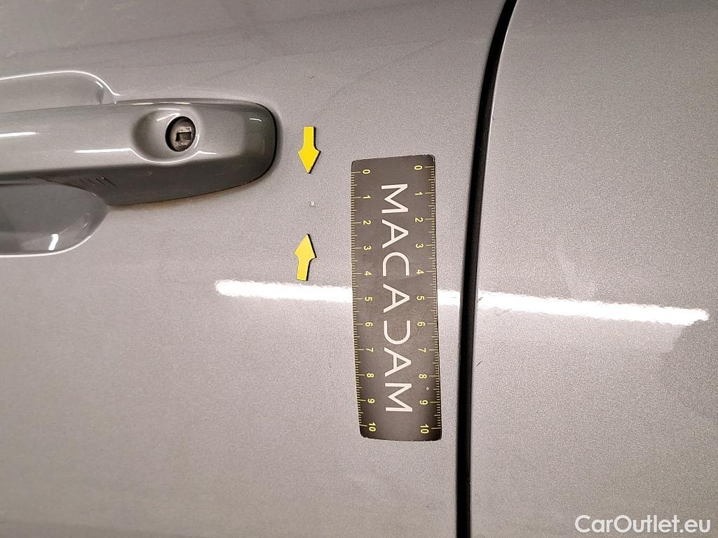 Ford  Kuga FORD  / 2019 / 5P / SUV 2.5 190 hybrid Flexifuel Pshift Titanium #15