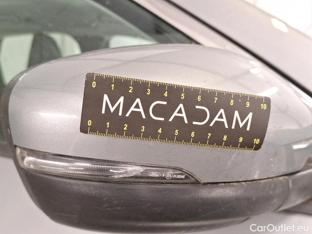 Ford  Kuga FORD  / 2019 / 5P / SUV 2.5 190 hybrid Flexifuel Pshift Titanium #8