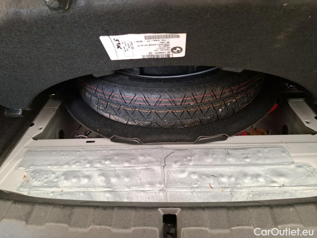 Bmw  Serie 3 BMW Série 3 Berline / 2022 / 4P / Berline 318i 156ch Business Design BVA8 #11