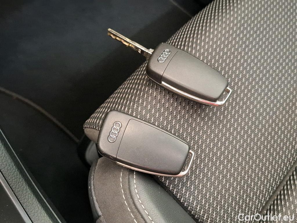 Audi  Q3  Sportback 45 e TFSI S line 1.4 TFSI 245CV BVA6 E6d #13