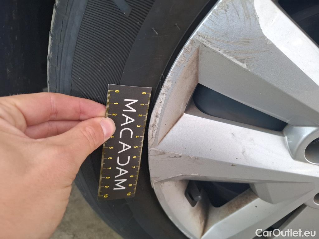  Dacia  Sandero  III Confort 1.0 TCe 90CV BVM5 E6d #16