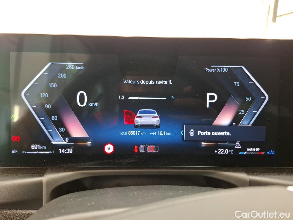 Bmw  Serie 3 BMW Série 3 Berline / 2022 / 4P / Berline 318i 156ch Business Design BVA8 #6