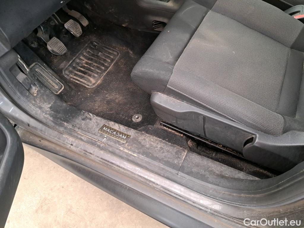 Citroen  C4 Cactus  Feel 1.2 PureTech 80CV BVM5 E6 #19