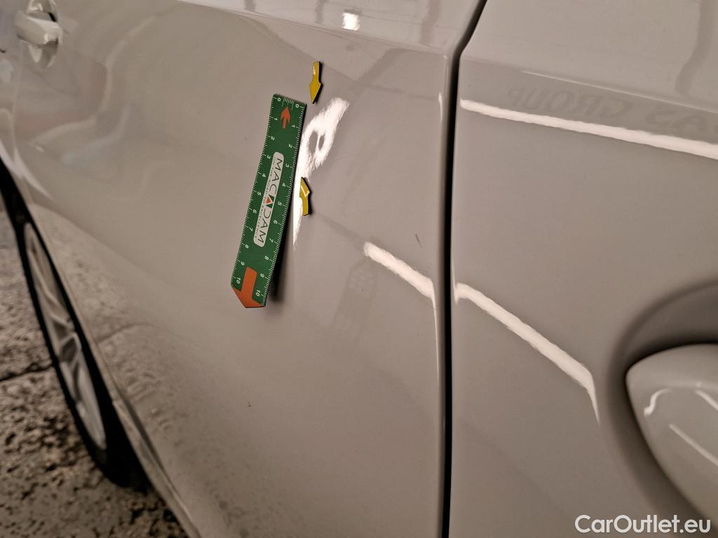 Bmw  Serie 3 BMW Série 3 Berline / 2022 / 4P / Berline 318i 156ch Business Design BVA8 #4