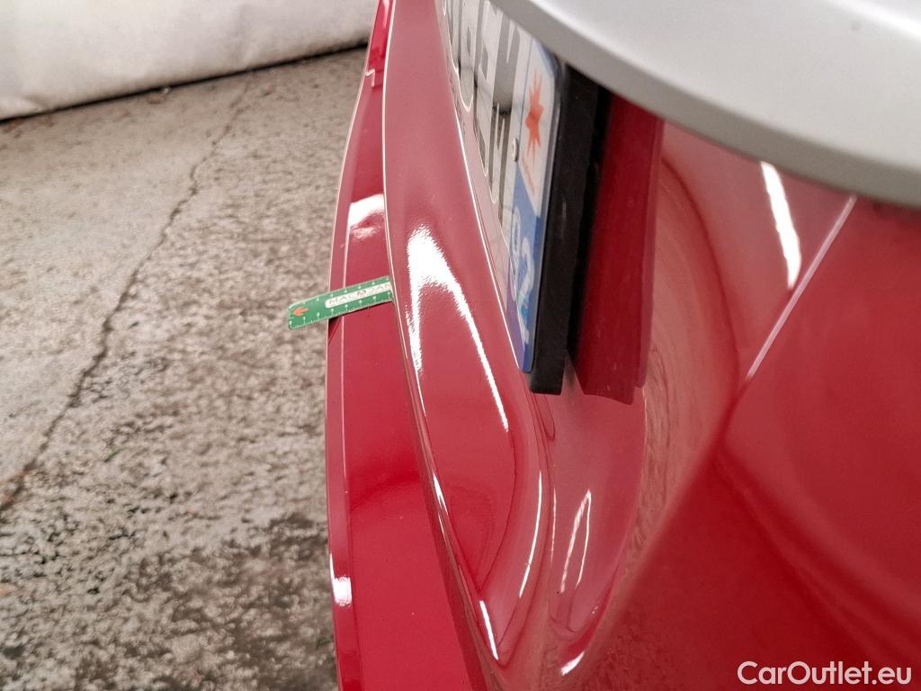 Fiat  500 FIAT X / 2018 / 5P / SUV 1.0 FFly T T3 120ch Cross #4