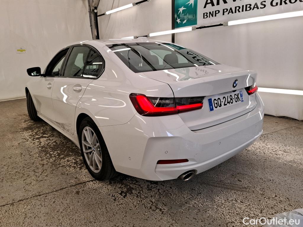 Bmw  Serie 3 BMW Série 3 Berline / 2022 / 4P / Berline 318i 156ch Business Design BVA8 #2
