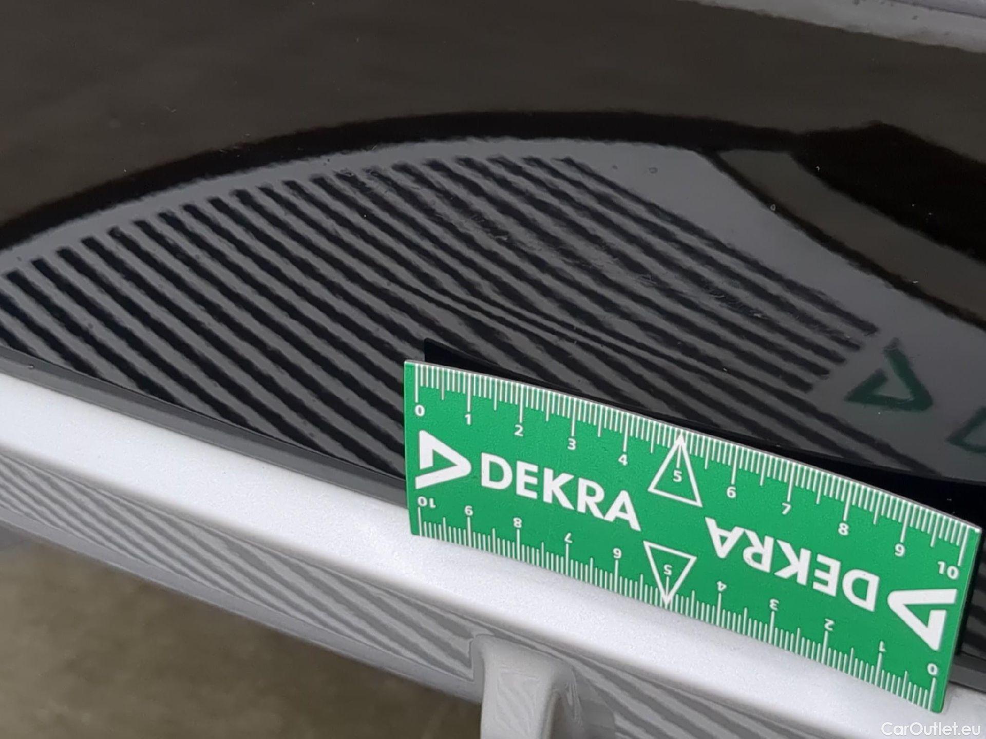 Bmw  X1 BMW  / 2022 / 5P / SUV xDrive25e M Sport DKG7 #4