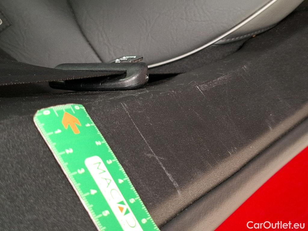 Fiat  500 FIAT X / 2018 / 5P / SUV 1.0 FFly T T3 120ch Cross #6