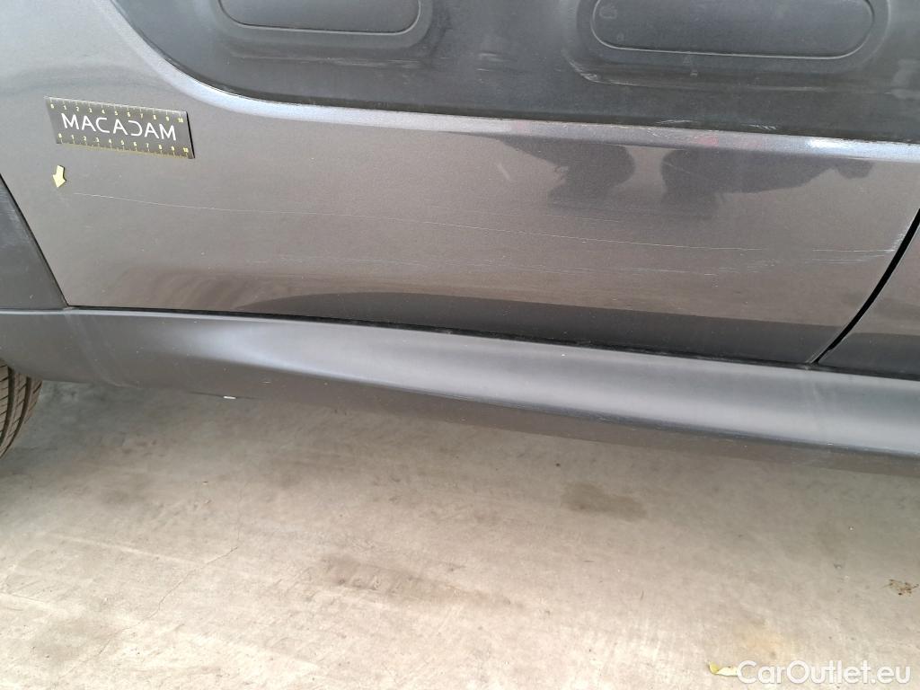 Citroen  C4 Cactus  Feel 1.2 PureTech 80CV BVM5 E6 #13