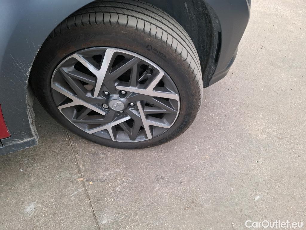 Hyundai  Konna Kona Executive Hybrid 2WD 1.6 GDI 140CV BVA6 E6d #1