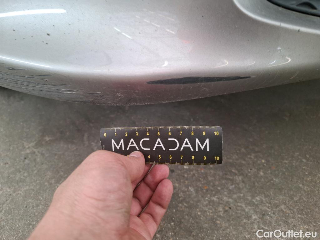 Mercedes  A-Klasse MERCEDES-BENZ Classe A / 2018 / 5P / Berline A 180 d Business Line 7G-DCT #9