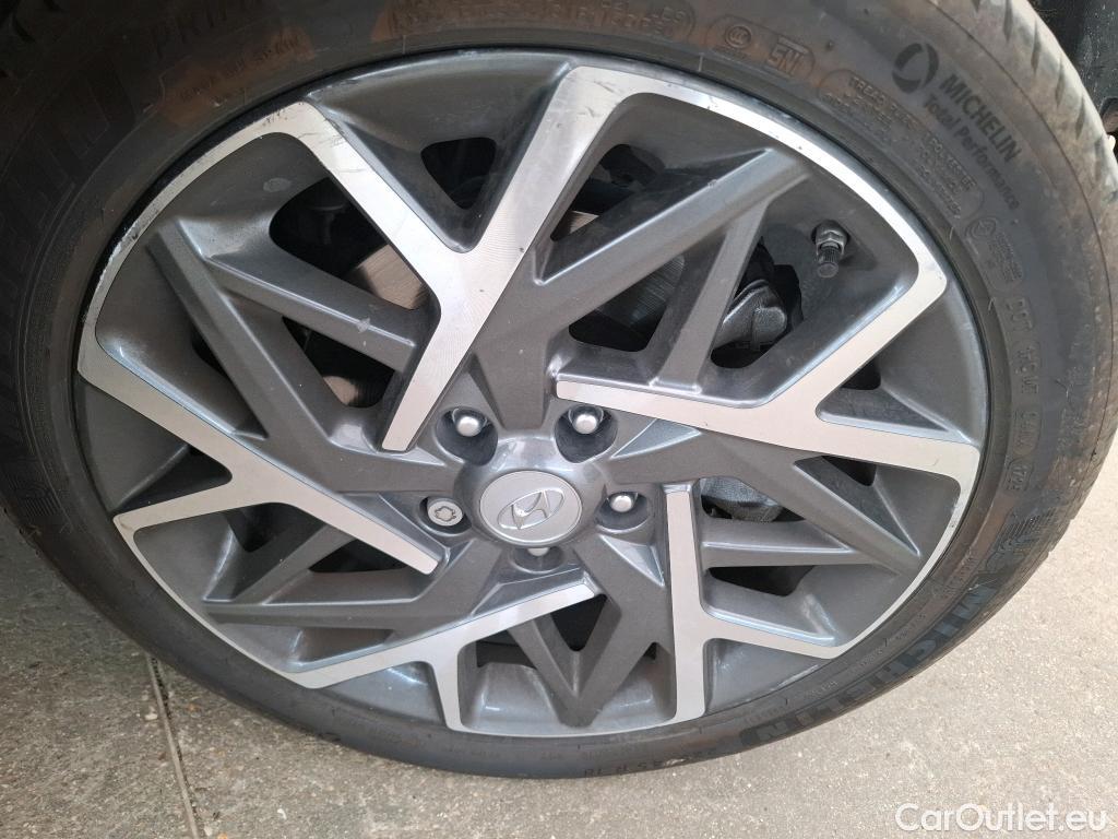 Hyundai  Konna Kona Executive Hybrid 2WD 1.6 GDI 140CV BVA6 E6d #2