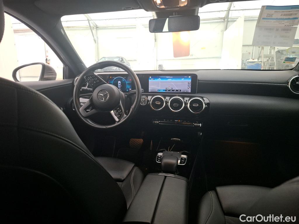 Mercedes  A-Klasse MERCEDES-BENZ Classe A / 2018 / 5P / Berline A 180 d Business Line 7G-DCT #5