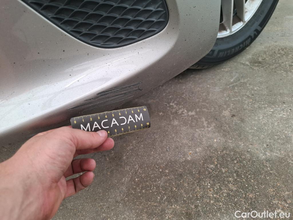 Mercedes  A-Klasse MERCEDES-BENZ Classe A / 2018 / 5P / Berline A 180 d Business Line 7G-DCT #11